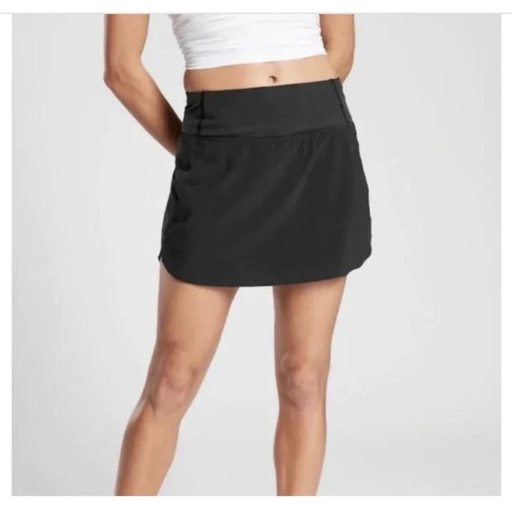 Athleta Run With It 14” Skort SZ XS Black Stretch Running Workout Gym Pockets